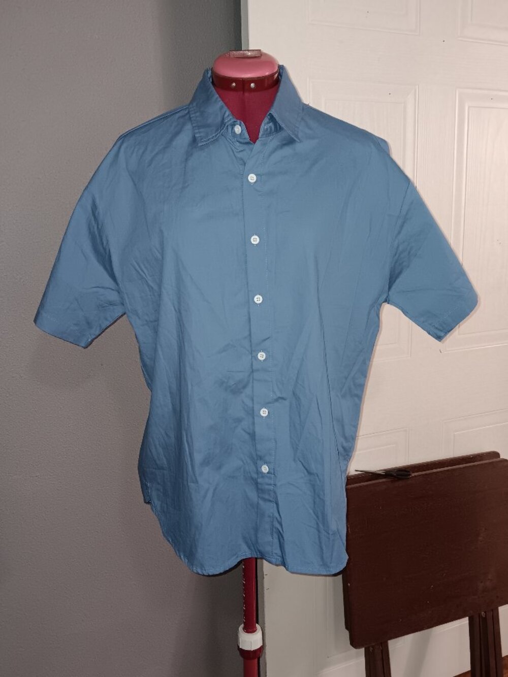 SHEIN Solid Blue Short Sleeve Button Up Shirt S